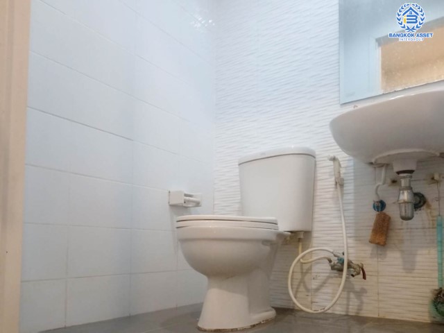 ทาวน์เฮ้าส์มือสอง ม.พฤกษา105 ฉลองกรุง-ลาดกระบัง เนื้อที่ 17.30 ตร.ว. ฟังก์ชัน 3 ห้องนอน 2 ห้องน้ำ 1 ที่จอดรถ บ้านสวยพร้อมเข้าอยู่  แถมแอร์ 1 เครื่อง  บนทำเลที่เชื่อมต่อถนน ลาดกระบัง, ฉลองกรุง ราคาถูกมาก รีบจองเลย!...